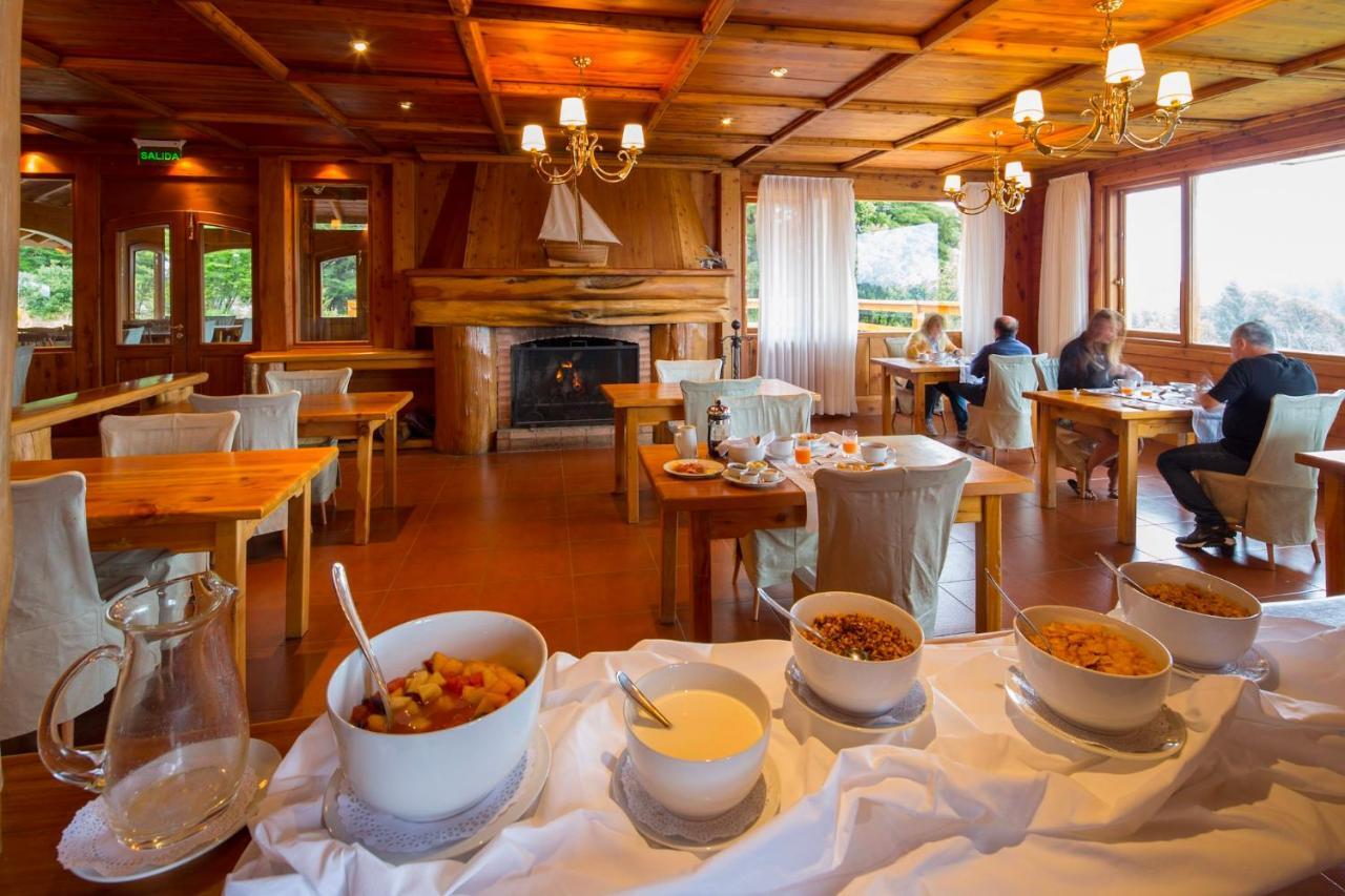 Hosteria Isla Victoria Lodge エクステリア 写真